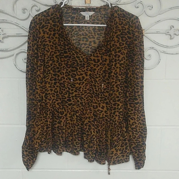 TIME AND TRU ASYMETRICAL PEPLUM SHIRT IN LEOPARD - Picture 1 of 11